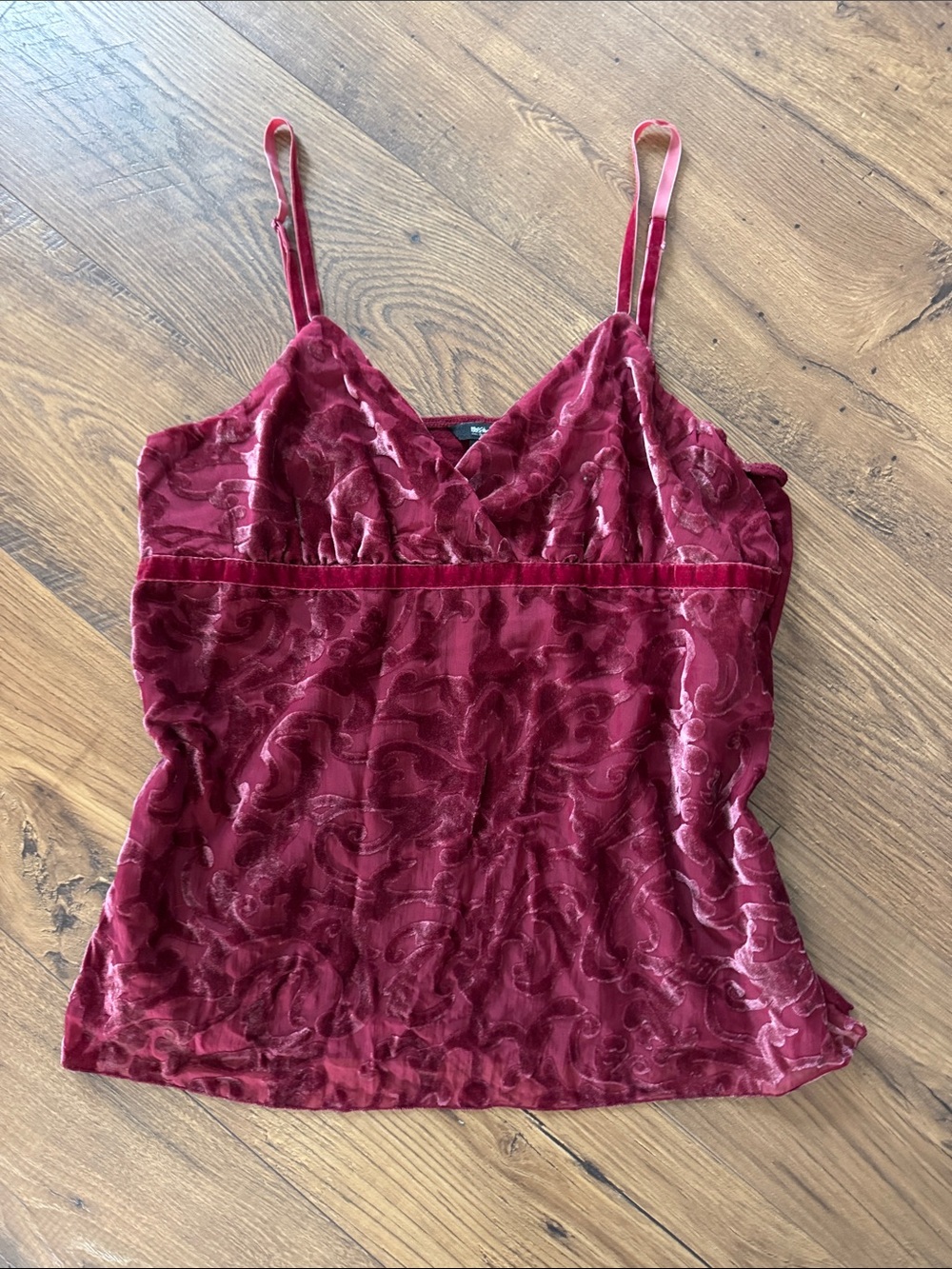 Velvet Burnout V-Neck Camisole in Burgundy